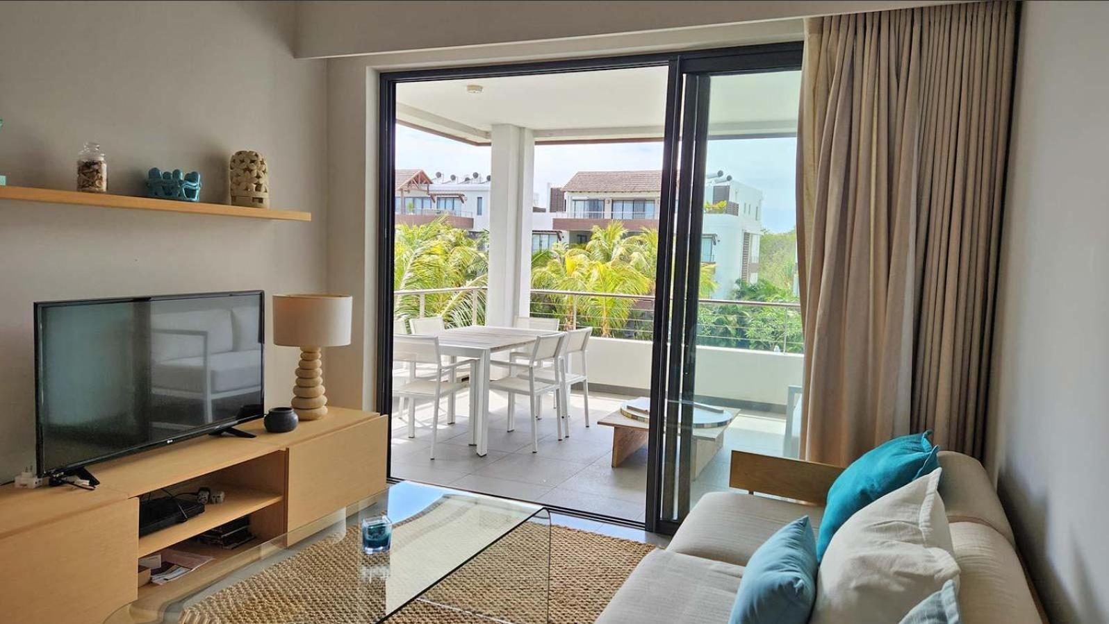 Appartement Le Dauphin Du Lagon Bleu - Plages De Mont Choisy Et De Trou Aux Biches Grand Baie Esterno foto